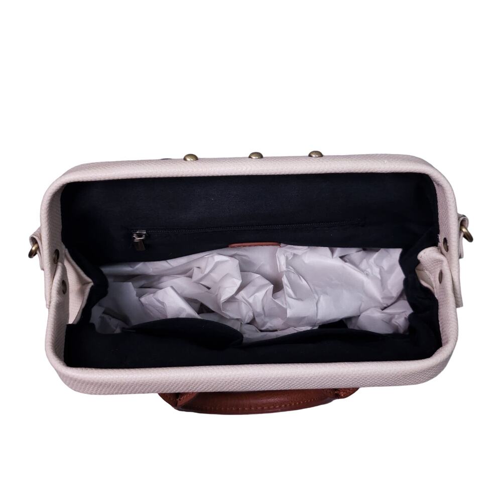 Elegant Cream and Brown Crossbody Bag - Picture 7 of 12